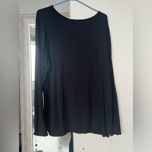 Long sleeve all black shirt
